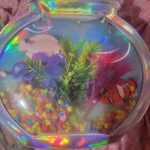 Fish bowl purse